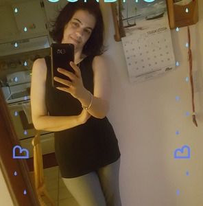 Meet your Posher, Antonia